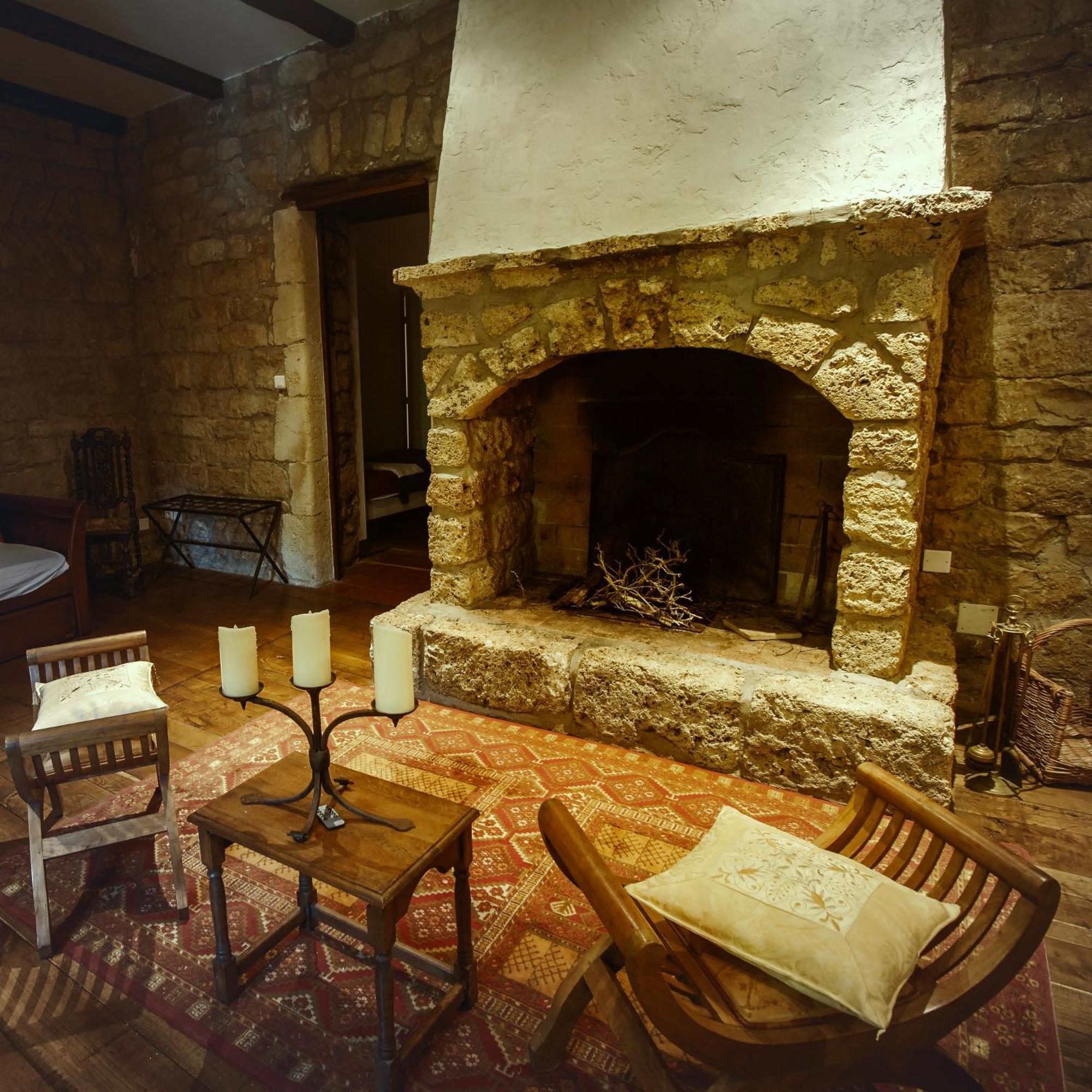 Le Chateau De Sorgues Cornus Zewnętrze zdjęcie